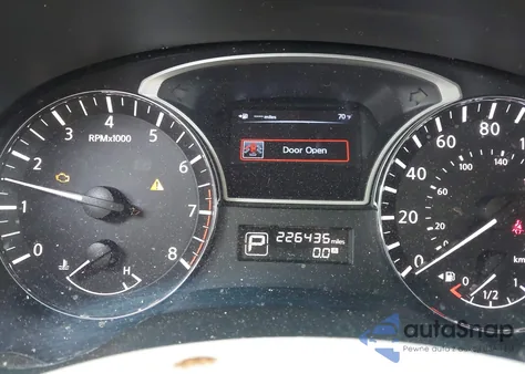 2013 Nissan Pathfinder Sl z USA, uszkodzony, nr VIN 5N1AR2MN5DC615428